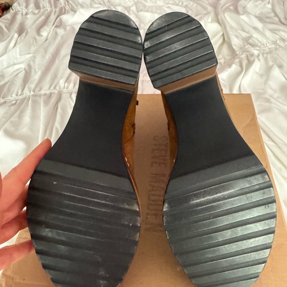 Steve Madden Sloanne Brown suede platform ankle booties size 7 new! - Picture 2 of 8